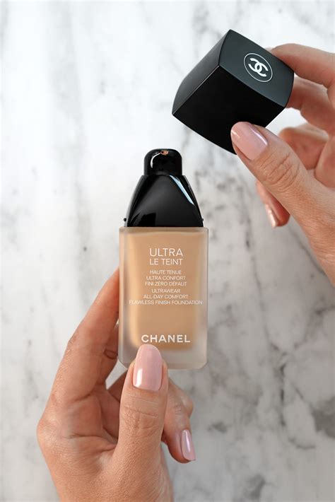 Chanel ultra le teint reviews